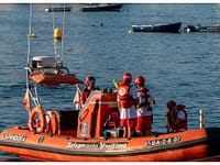 Fallece un hombre de 54 años en la playa de Puntas de Calnegre pese a los intentos de reanimación