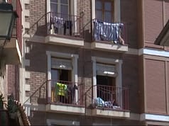 Lorca refuerza el cuidado de la imagen urbana con nuevas sanciones contra tendederos en fachadas, enseres en balcones y elementos deteriorados Lorca refuerza el cuidado de la imagen urbana con nuevas sanciones contra tendederos en fachadas, enseres en balcones y elementos deteriorados