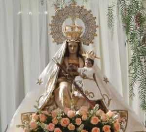 VIRGEN HUERTAS EN SALONES FAROLI