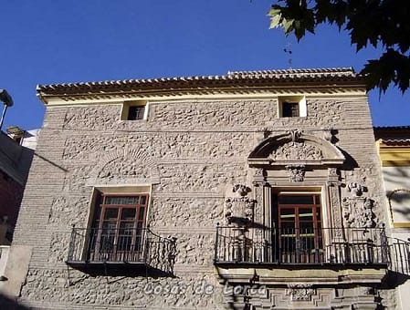 FACHADA SUPERIOR