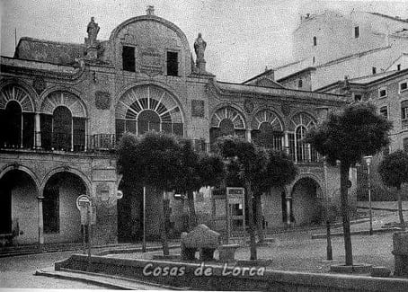 AYUNTAMIENTO CON CABINA