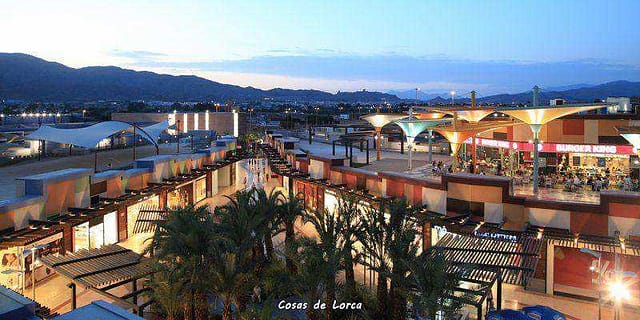 CENTRO COMERCIAL ALMENARA LORCA