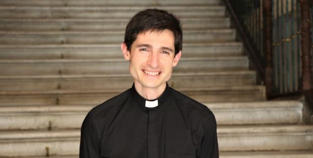 Daniel Aparicio es uno de los diáconos de Lorca