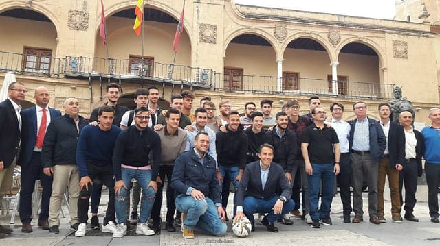 Fulgencio Gil felicita al Lorca Fútbol Base juvenil por su ascenso a División de Honor y por ser ejemplo de ''los valores inherentes al deporte''