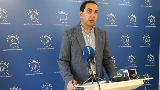 El Ayuntamiento dotará a los ciudadanos de una Carta de Derechos y Deberes e incorporará un Código Propio de Buen Gobierno