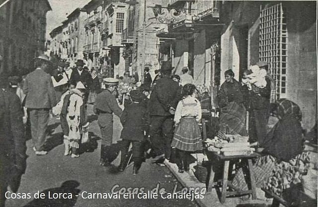 CALLE CANALEJAS EN CARNAVAL 1950