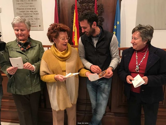 La Concejalía de Cultura y la Asociación de Amas de Casa convocan el XVIII Certamen Literario en el que podrán participar personas de toda la geografía nacional La Concejalía de Cultura y la Asociación de Amas de Casa convocan el XVIII Certamen Literario en el que podrán participar personas de toda la geografía nacional