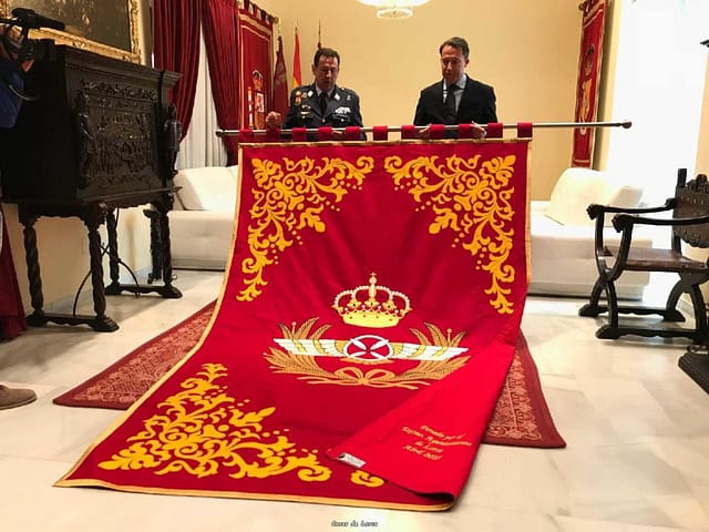 Más de 150 personas jurarán bandera el próximo 14 de abril en la Plaza de España en un acto organizado por el Ayuntamiento y la AGA para conmemorar su 75 aniversario